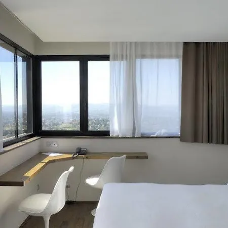 L Ermitage Hotel 4*