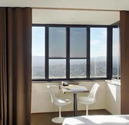 L Ermitage Hotel 4*