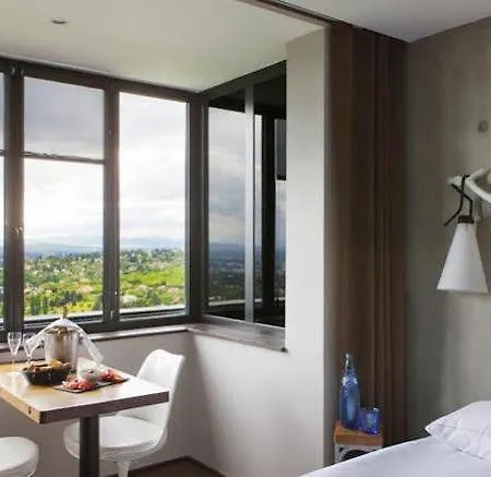 L Ermitage Hotel 4*